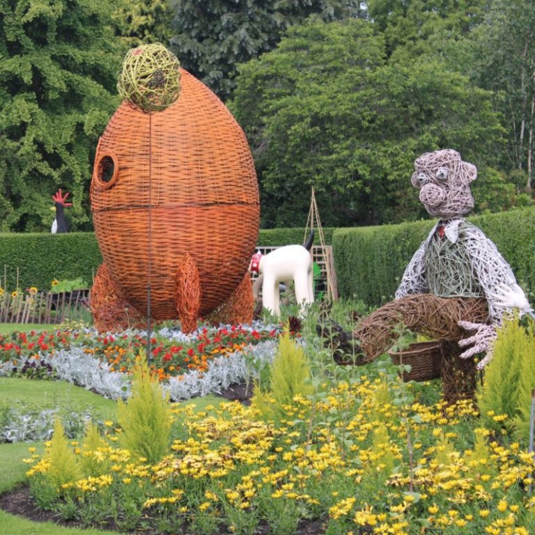 Profile picture of Leilah Vyner